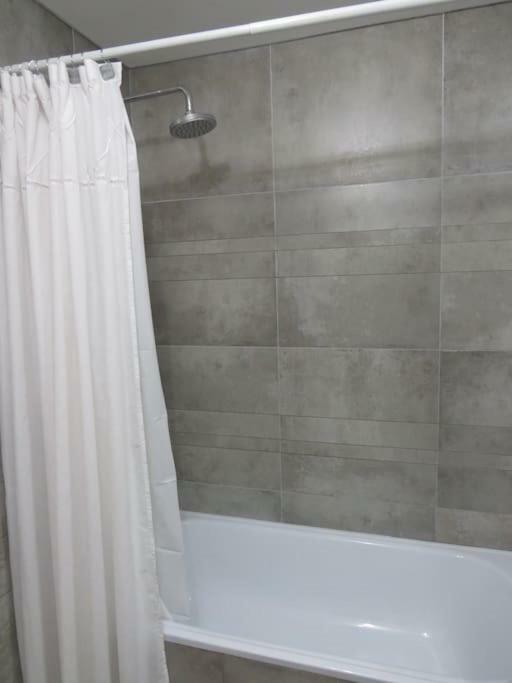 Апартаменты Departamento En Torre De Alta Categoria Con Amenities Excelente Ubicacion En Recoleta Буэнос-Айрес Экстерьер фото